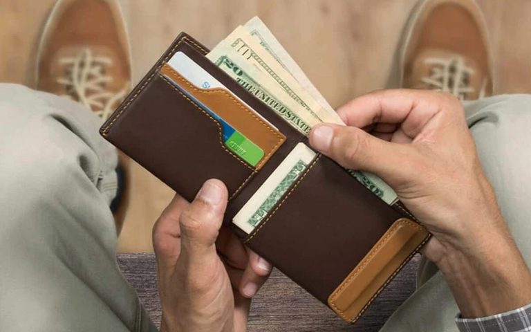 auroch-eclipse-lifestyle